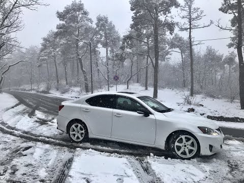 Lexus IS250 Stage1+ Torsen T2 Drifting Uphill in Snow