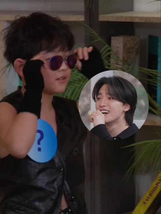 DINO meeting younger himㅋㅋㅋ😆💗#SEVENTEEN#DINO#DK#SEUNGKWAN#VERNON#SCOUPS#HOSHI#LEE_CHAN