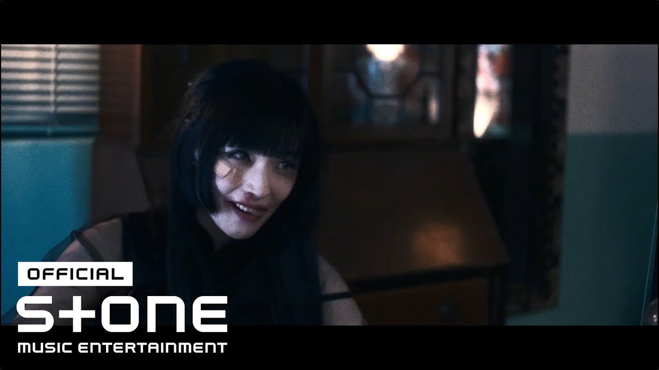 在 YouTube 上观看 Lubless (러블레스) - Zero-sum Game MV 在 YouTube 上观看 Lubless (러블레스) - Zero-sum Game MV