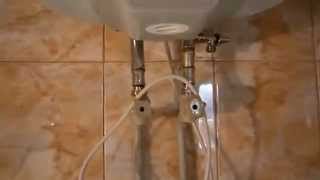видео Как самостоятельно обеспечить водой частный дом