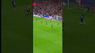 Quel Pétard Diñaki Williams.