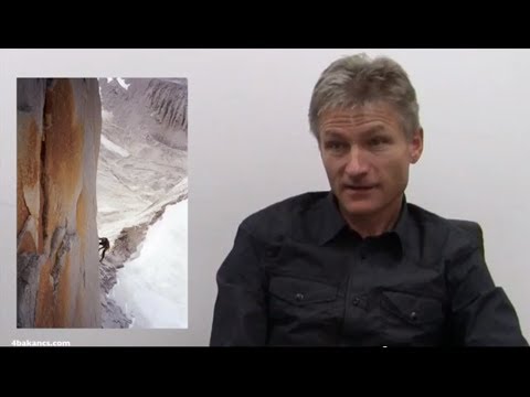 Video: Nils Voelker dává plastovým taškám závan života