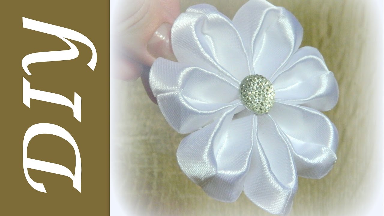 Лёгкие цветы канзаши Лёгкие цветы канзаши