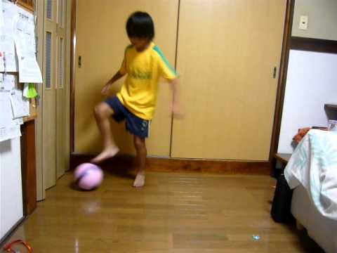 サッカー少年 ４年生 ボールタッチフリー練習 Youtube