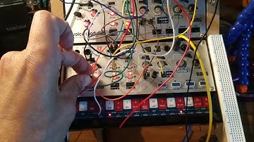 Korg Volca Modular Controlling a Monotron Delay