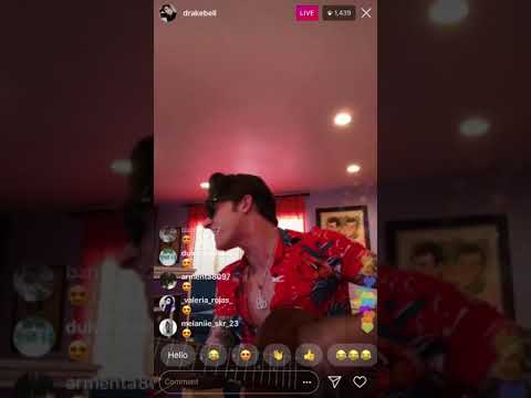 Drake Bell Sings Drake and Josh Theme Song Live