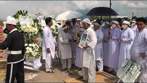 các con đưa tiễn mẹ, cố Ts mai thị liên 70 tuổi