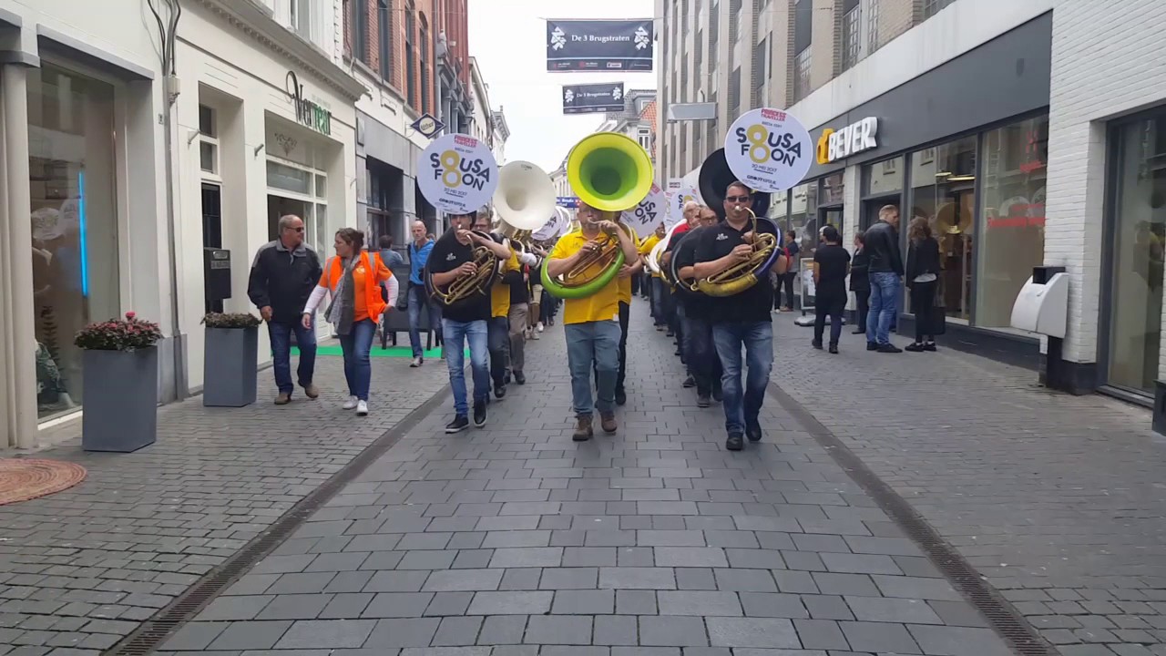 Breda eert Sousafoon 2017