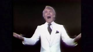 Steve Martin - Juggling Guy