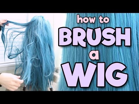 Video: How To Comb A Wig