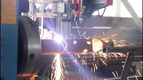 5 axis  cnc plasma flame cutting beveling machine cut hole and shape on round pipe