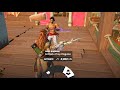 Stay Within 20m of a Player for 3 Seconds while wearing a prop disguise - Week 6 Fortnite.
