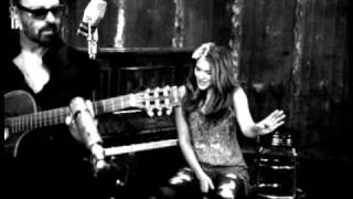 Lonely Without You (This Christmas) - Mick Jagger, Dave Stewart and Joss Stone