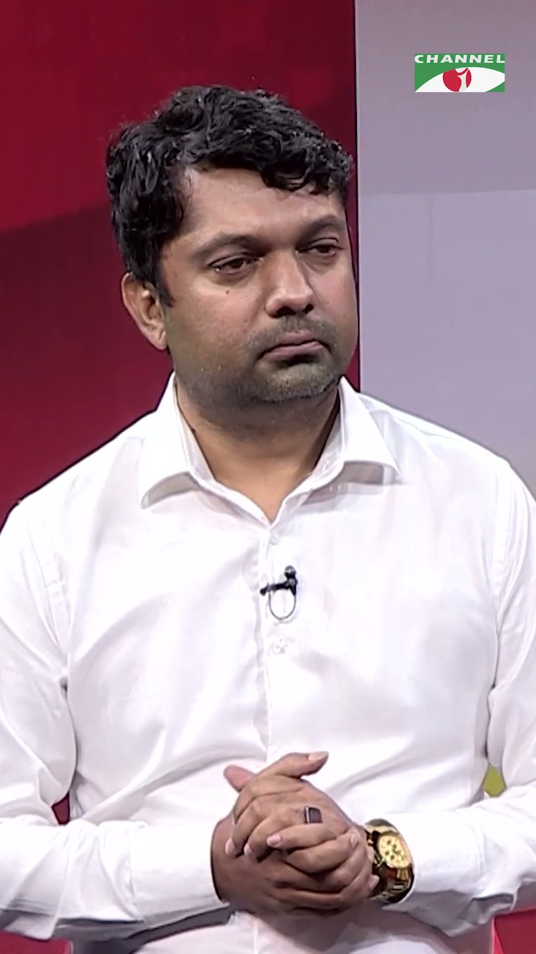 দেখে কিন্তু মনে হয় না আপনার ভিতরে গভীরতা আছে #shorts
