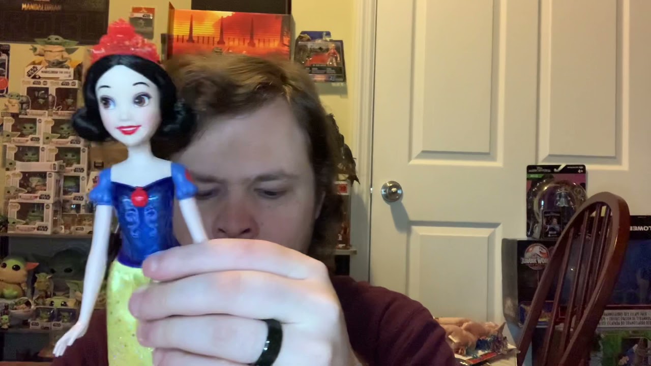 Hasbro Disney Villain Evil Queen doll review