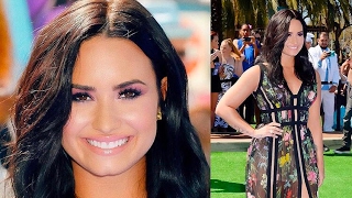 Demi Lovato Hits The Carpet At The Smurfs The Lost Village Premiere