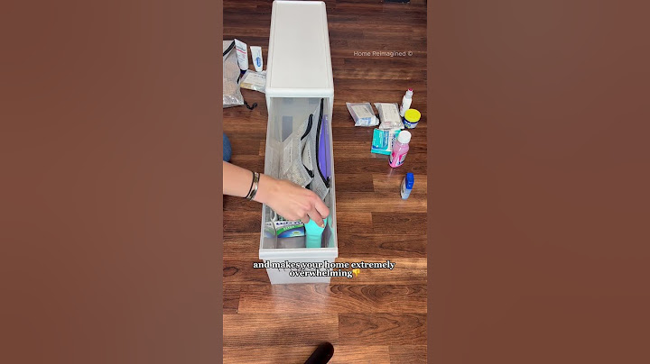 Declutter With Me from 2000 Sf House To 400SF part 1