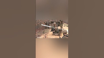 USMC: FGM-148 Javelin anti-tank missile system during exercises in the United States.