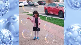 Playing outside with Bubbles// Lots of fun 🤩// Cute girl playing with cute little sister