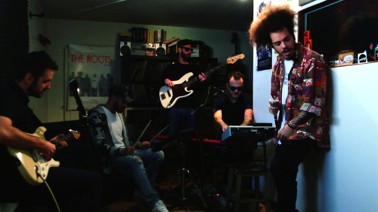 Funk Shui Project & Davide Shorty - Dormi (Studio Session) - YouTube