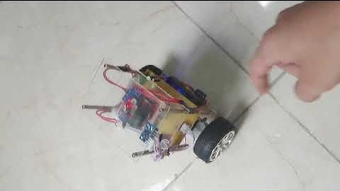 Xe 2 bánh tự cân bằng