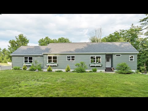 289 Center St, Wolfeboro, NH home video tour