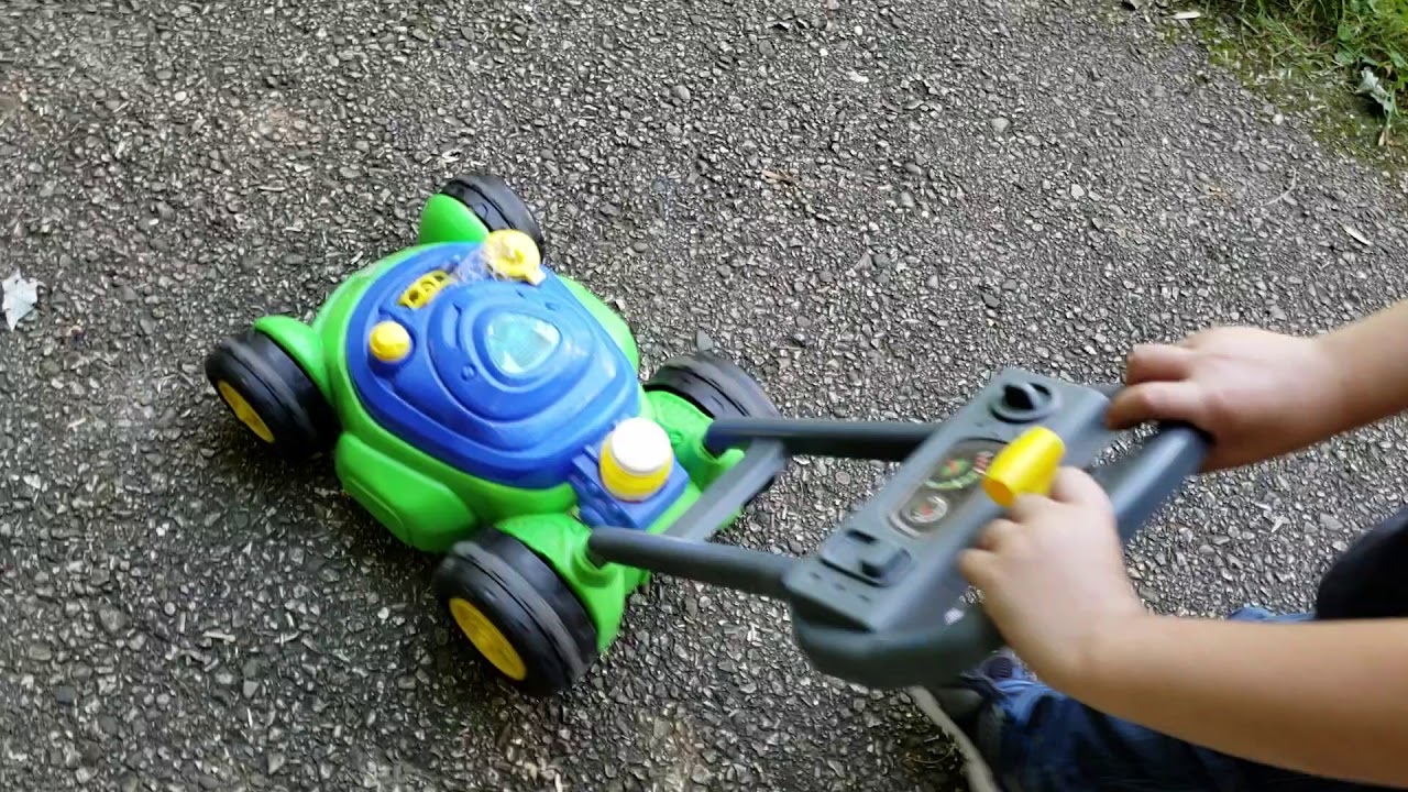 Lawn Mower Bubble Maker - YouTube