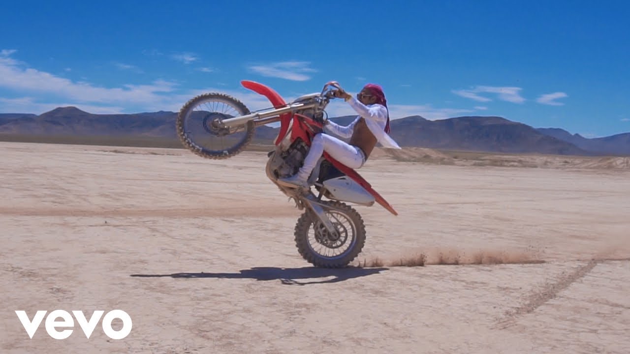 Gold Lemonade - Yeah Yeah (Official Music Video) Gold Lemonade - Yeah Yeah (Official Music Video)