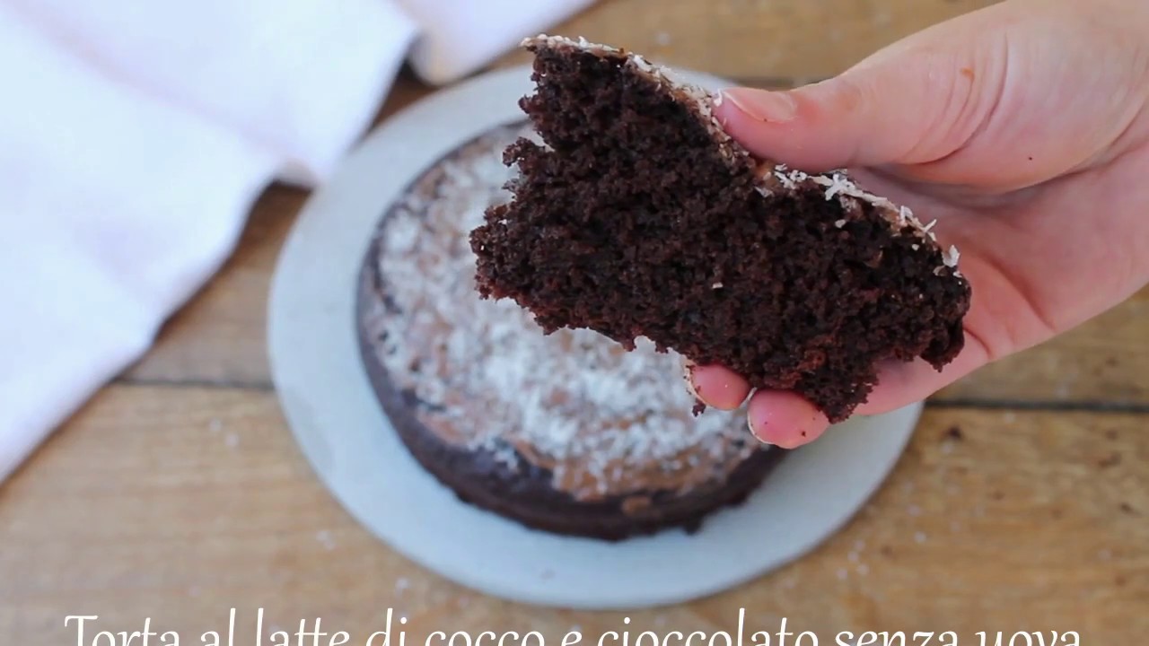Torta al latte di cocco e cioccolato senza uova e senza lattosio