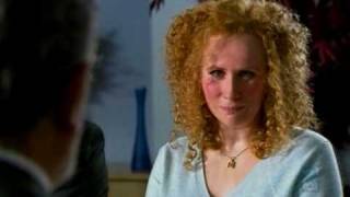 Catherine Tate - the offensive translator(, 2008-05-20T22:32:14.000Z)