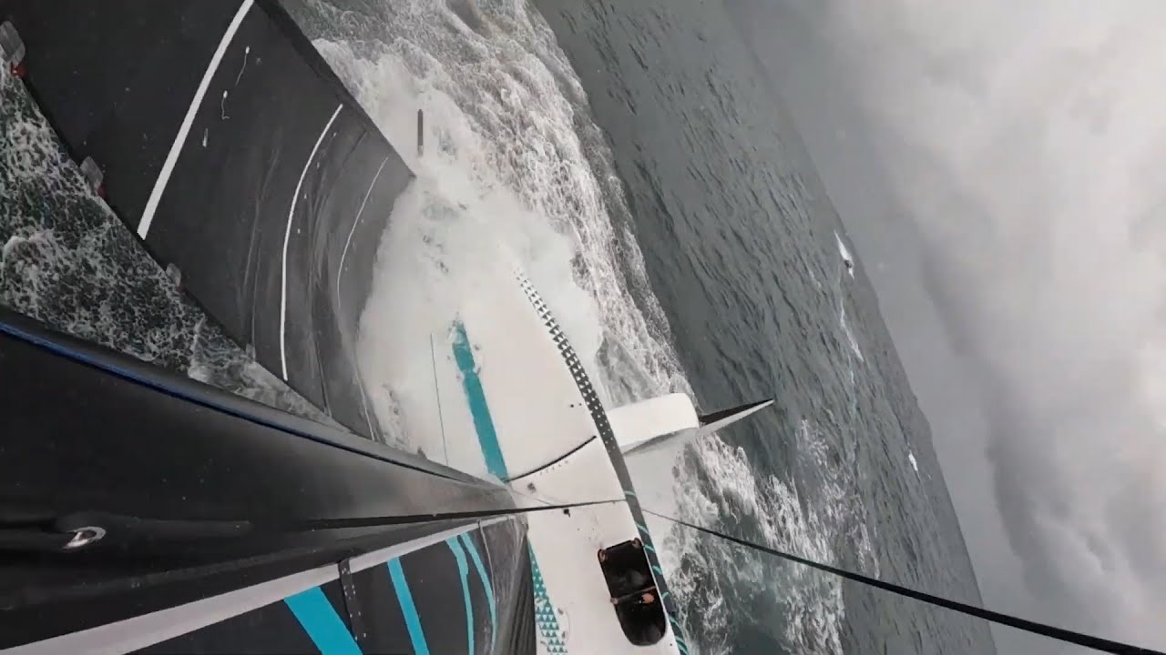 AC40 capsize crash Team New Zealand America's Cup test boat AC40 - catastrophic damage