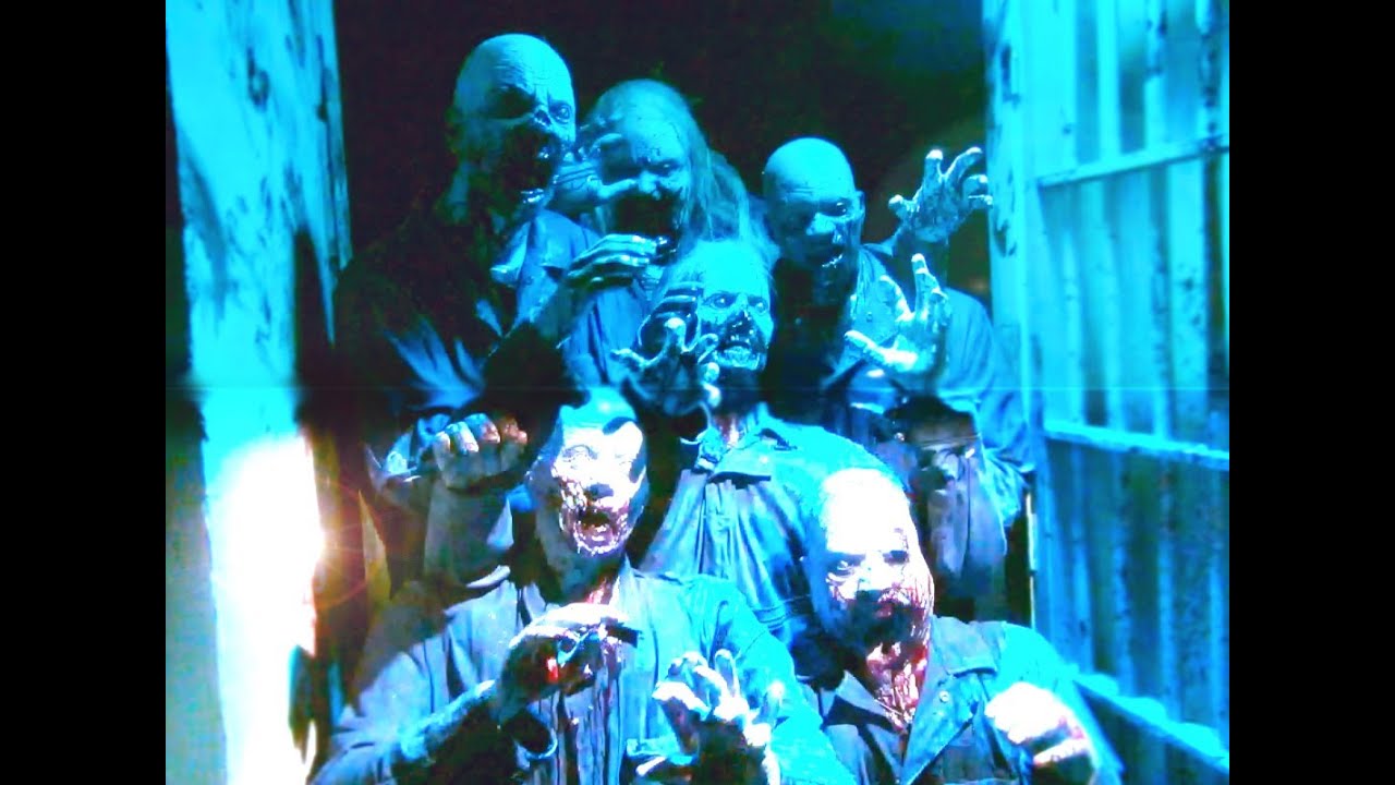 The Walking Dead FULL-Maze at Halloween Horror Nights