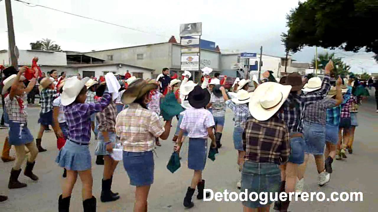 Desfile Ángel Fort Amador