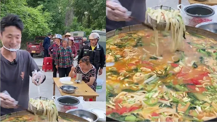 【Love Kitchen】A Chinese man serves free dinner to the elderly in rural areas 🙏🙏💓 - DayDayNews