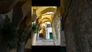 Neighborhood ALLEYS in Venice and Florence, ITALY #architecture#street #streetphotography