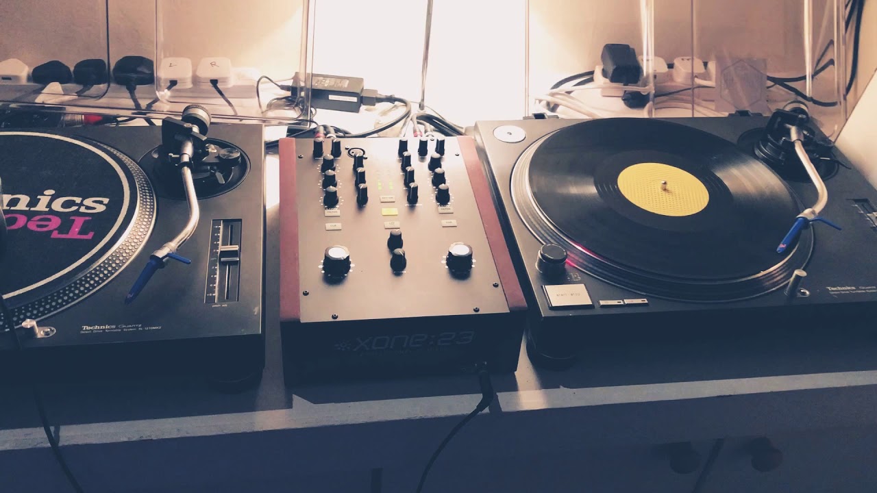 Allen & Heath Xone 23 Custom Rotary DJ Mixer