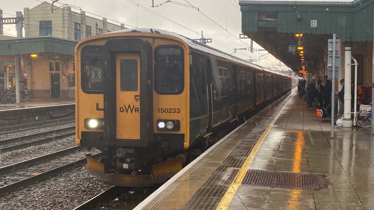 150233 + 150263 replacing a castle set up to Plymouth @ Cardiff Central ...