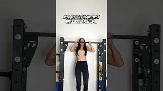She gets her first unassisted pull up 💪🏽 then this happens… #pullups #fitness #funny