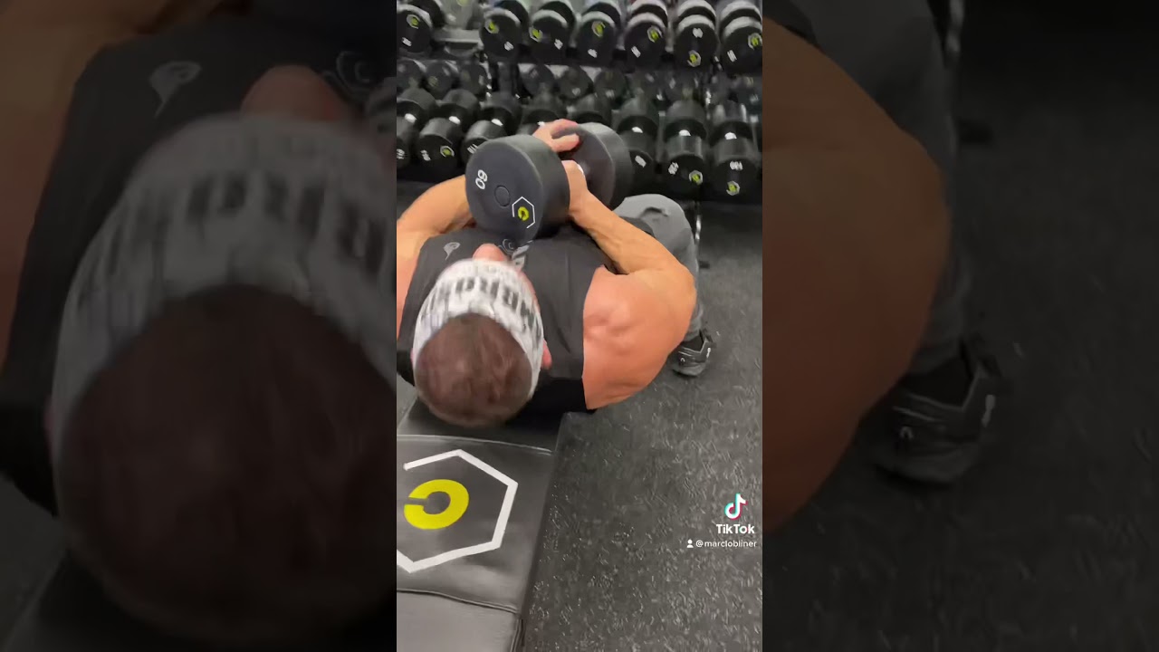 Unbalanced Single Arm Chest Press
