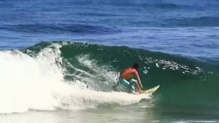 dj  music  surfer a la plage chris