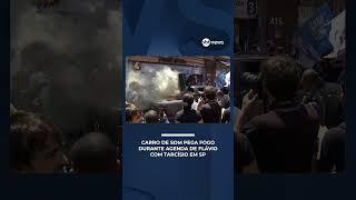Carro de som pega fogo durante agenda de Flávio com Tarcísio em SP | #SBTNews