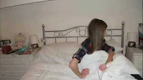 chloe07531 - blame it on the pop music video.