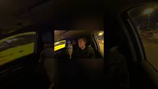 Включите блютуз в экономе/ Umo 5 со встроенной Алисой #такси #automobile #виптакси