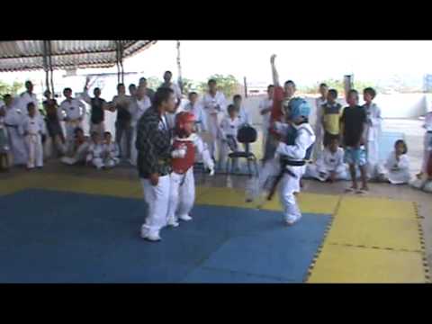 Equipe Arca de No de TKD, Copa Kids, luta dupla, V...