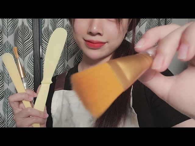 ASMR arrive at the dermatologist if u close your eyes... didn't miss me?