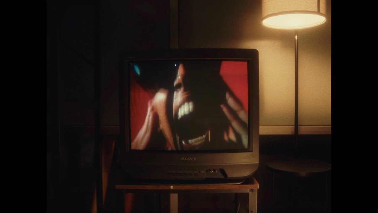 Watch she loves boon - on go! (music video) on YouTube Watch she loves boon - on go! (music video) on YouTube
