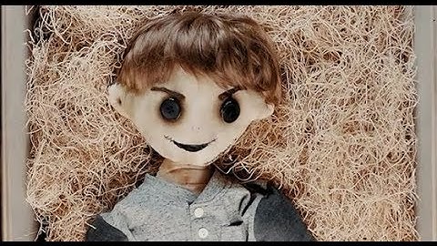 The Dollmaker (2017)  Legendado