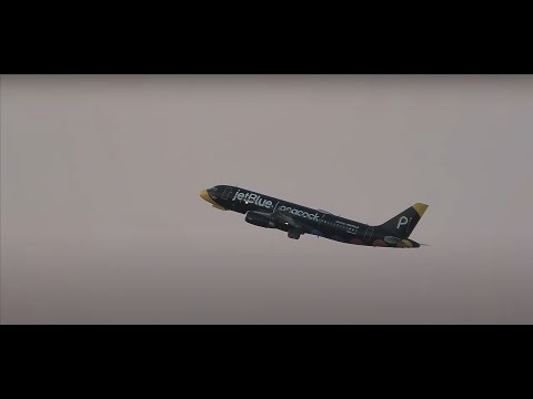 LaGuardia Airport NYC *LIVE* + ATC - Tue. 7-15-25 - 2pm Est. 1440p60