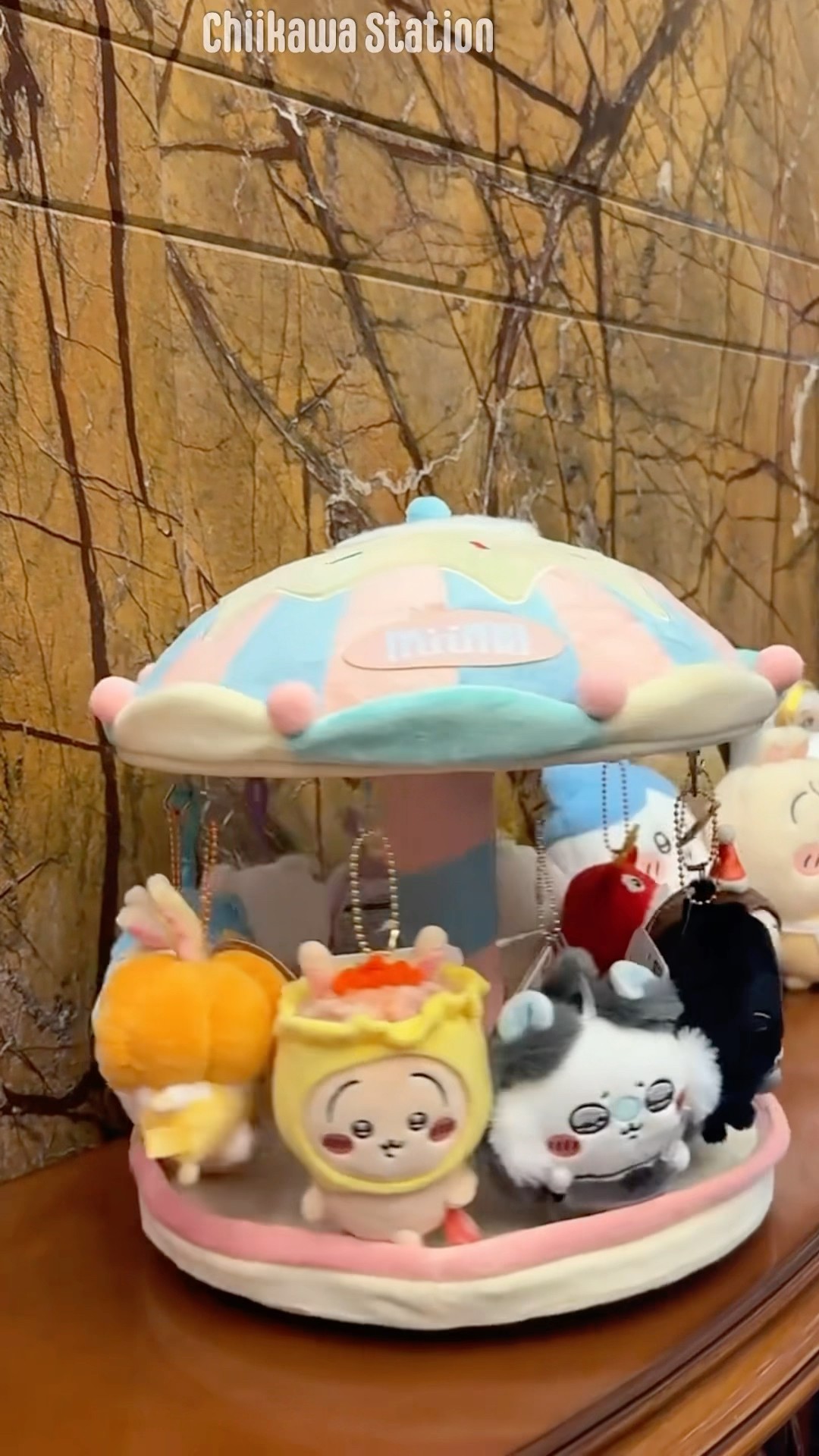 Chiikawa 自作ちいかわメリーゴーランド 🎠DIY Chiikawa Carousel 回転