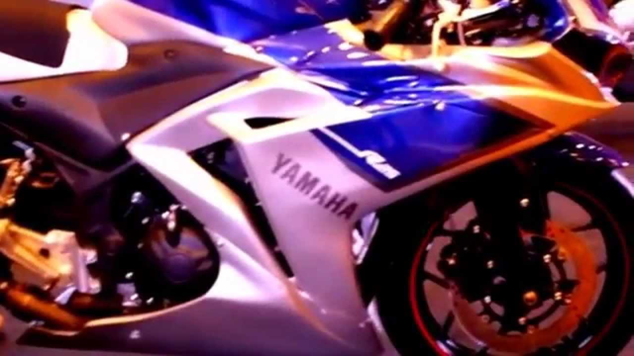 New Yamaha R25 Special Edition I MOTO GP YouTube